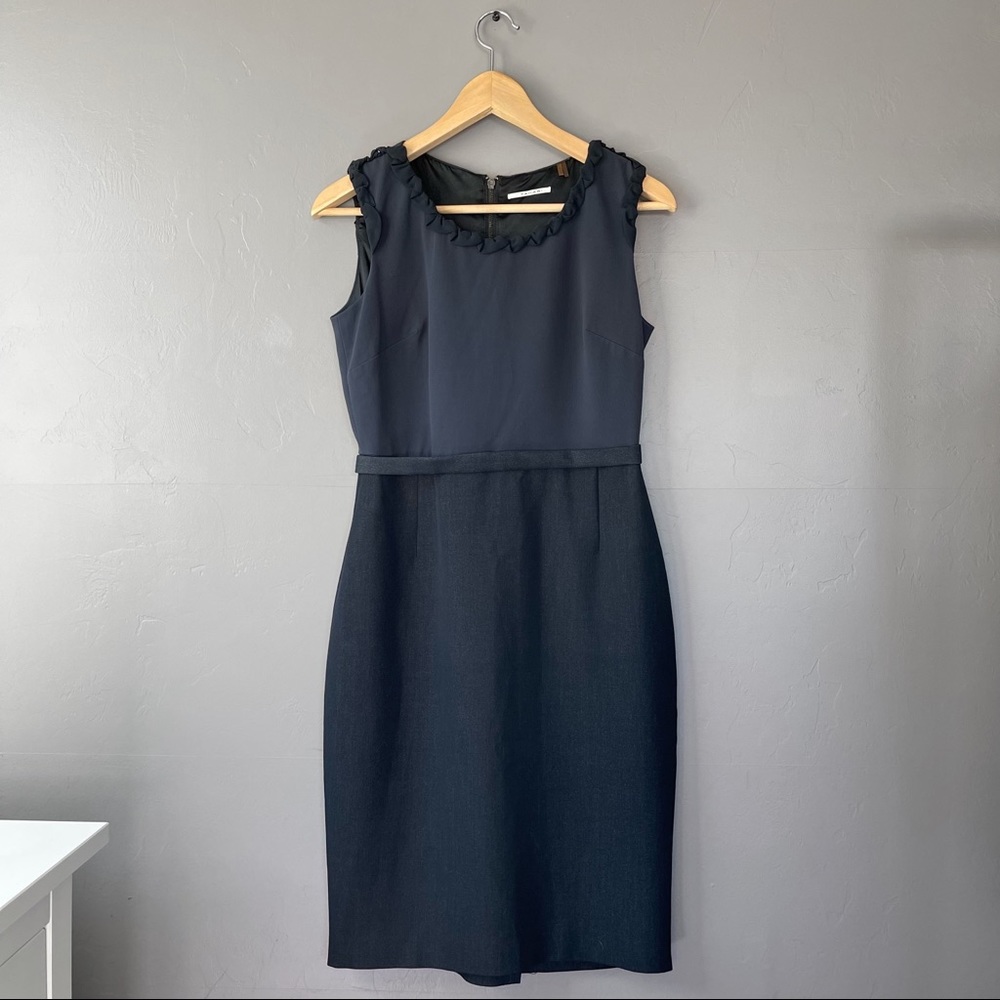 Tahari belted sleeveless dress ruffle collar and sleeve